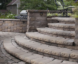 Paver Walls & Stairs